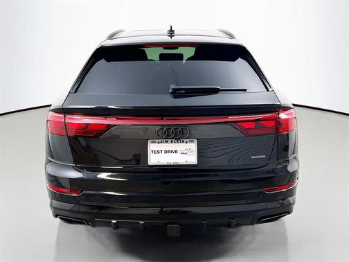 2026 Audi Q8 55 Prestige