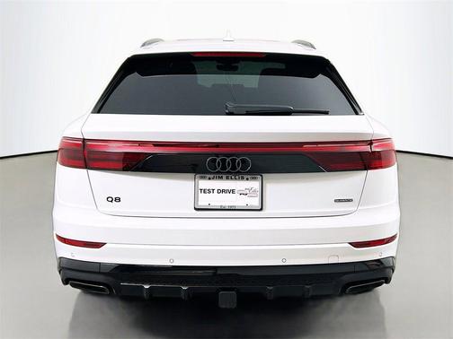 2026 Audi Q8 55 Premium Plus