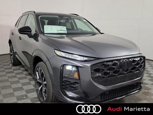Daytona Gray Pearl Effect 2026 Audi Q3 TFSI quattro S tronic
