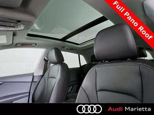 2023 Audi Q8 55 Premium