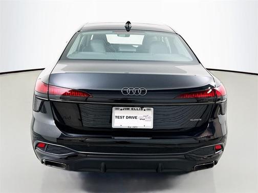 2026 Audi A6 Premium Plus quattro S tronic