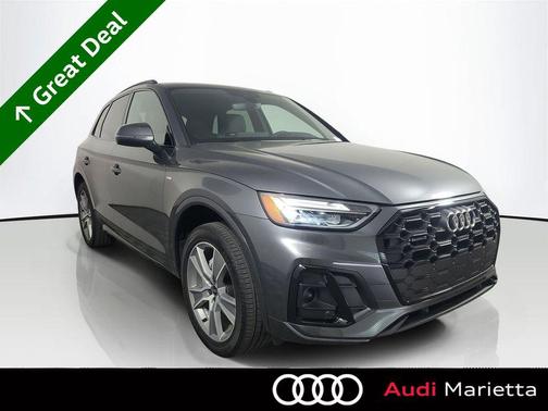 Daytona Gray Pearl Effect 2025 Audi Q5 45 S line Premium