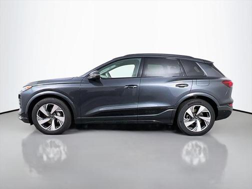 2025 Audi Q6 e-tron Prestige quattro