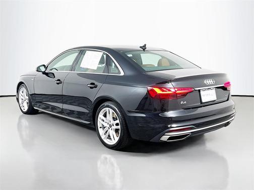 2023 Audi A4 45 S line Premium