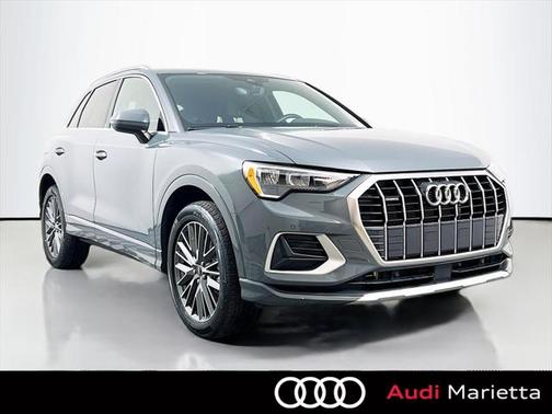 2022 Audi Q3 40 Premium