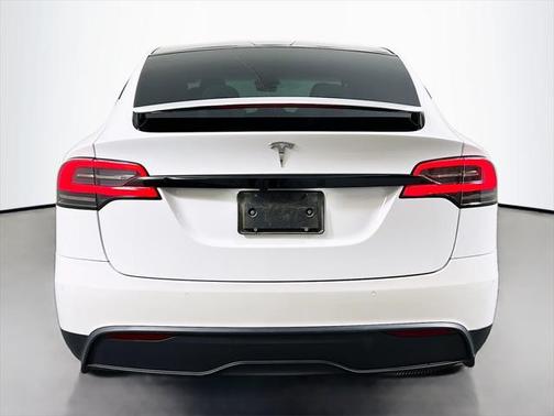 2022 Tesla Model X Dual Motor All-Wheel Drive