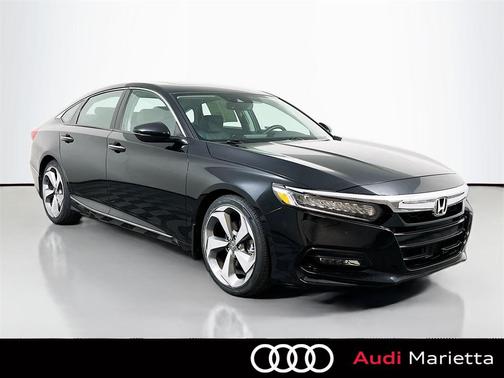 2018 Honda Accord Touring 2.0T