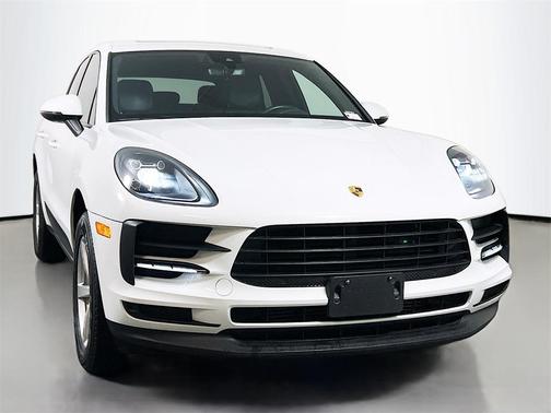 2020 Porsche Macan Base