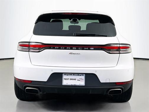 2020 Porsche Macan Base