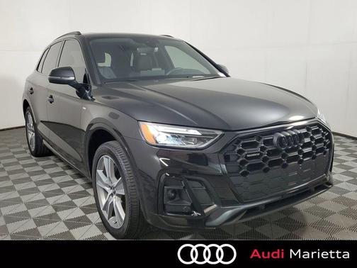 Mythos Black Metallic 2025 Audi Q5 45 S line Premium