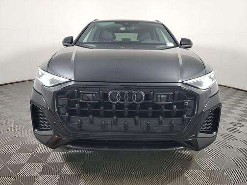 Mythos Black Metallic 2025 Audi Q8 55 Premium