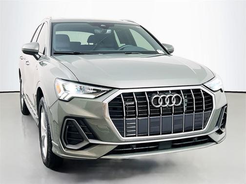 2023 Audi Q3 45 S line Premium Plus