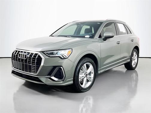 2023 Audi Q3 45 S line Premium Plus
