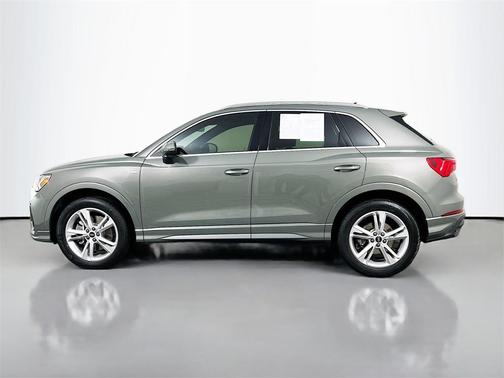 2023 Audi Q3 45 S line Premium Plus