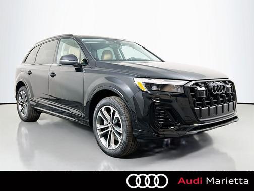 2026 Audi Q7 45 Premium