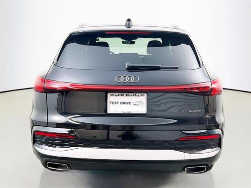2025 Audi Q5 Premium