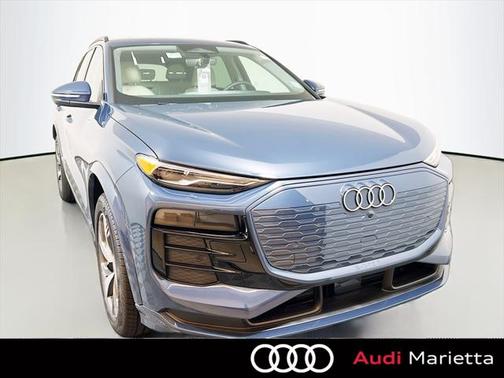 2025 Audi Q6 e-tron Premium quattro