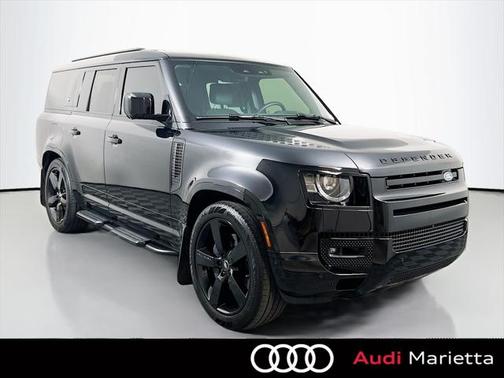 2024 Land Rover Defender 130 P400 X-Dynamic SE