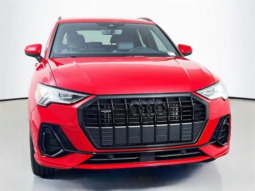 2024 Audi Q3 45 S line Premium Plus
