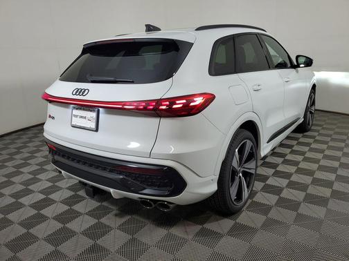 Glacier White Metallic 2026 Audi SQ5 3.0T Premium Plus