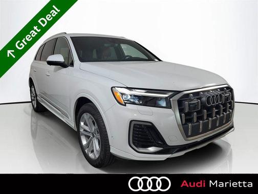 Glacier White Metallic 2025 Audi Q7 45 Premium