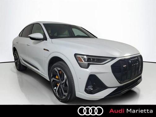 Glacier White 2023 Audi e-tron Sportback S line Premium Plus