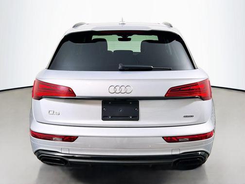 2023 Audi Q5 55 S line Premium Plus