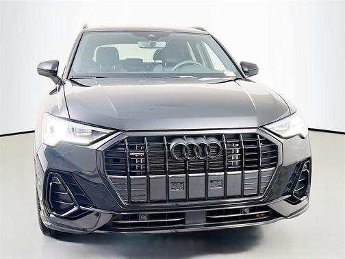 2025 Audi Q3 Premium