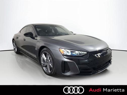 2022 Audi e-tron GT Prestige