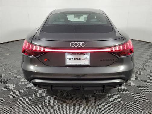 2025 Audi S e-tron GT Premium Plus