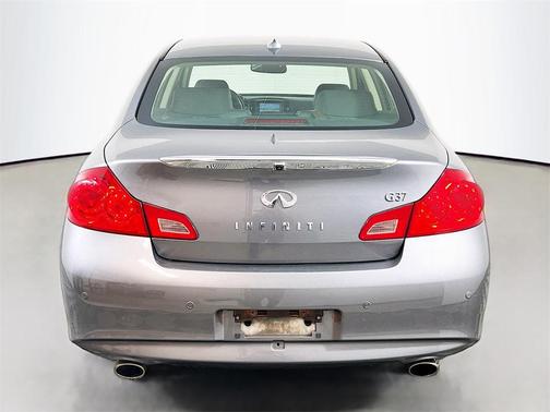 2013 INFINITI G37 Journey