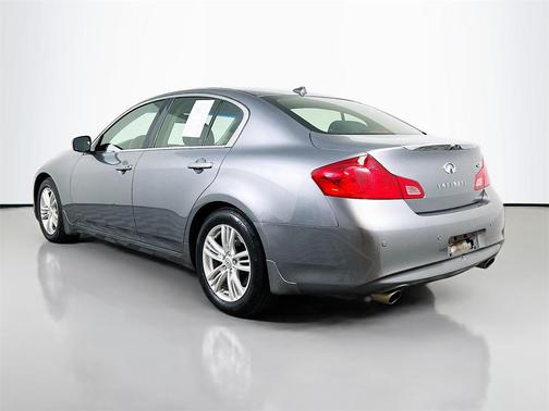 2013 INFINITI G37 Journey