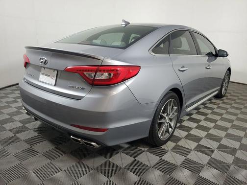 2015 Hyundai SONATA Sport 2.0T