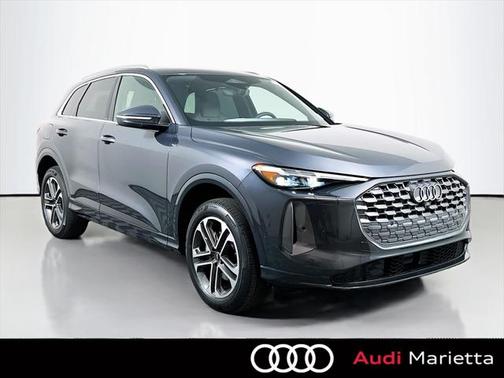 2025 Audi Q5 Premium Plus