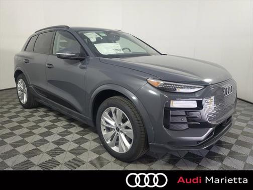 2025 Audi Q6 e-tron Premium Plus