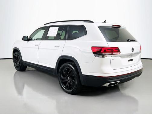 2023 Volkswagen Atlas 2.0T SE w/Technology