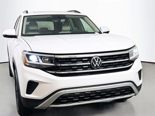2023 Volkswagen Atlas 2.0T SE w/Technology
