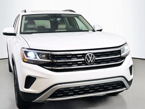 2023 Volkswagen Atlas 2.0T SE w/Technology