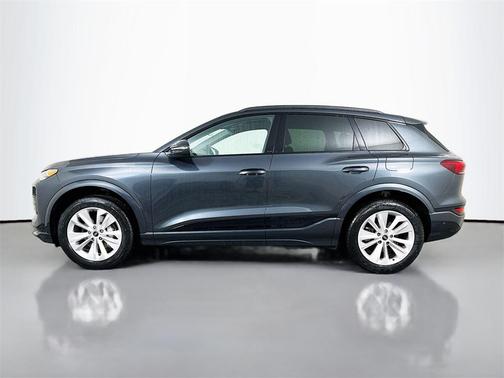 2025 Audi Q6 e-tron Premium