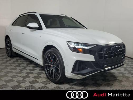 Glacier White Metallic 2023 Audi Q8 55 Premium Plus
