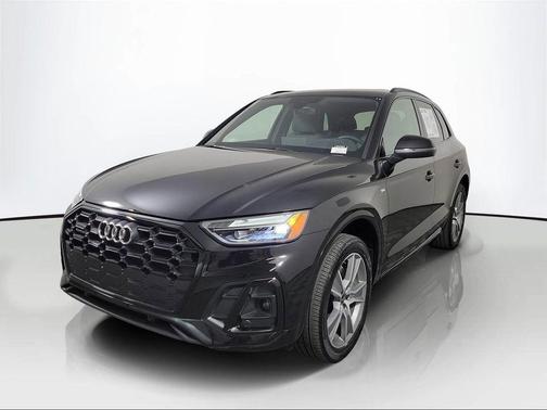 2025 Audi Q5 45 S line Premium