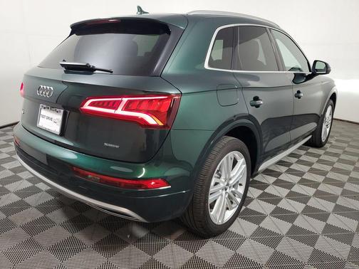 Azores Green Metallic 2019 Audi Q5 2.0T Premium Plus