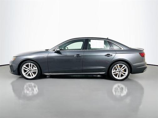 2022 Audi A4 45 S line Premium Plus