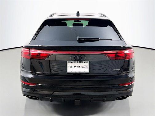 2026 Audi Q8 55 Prestige