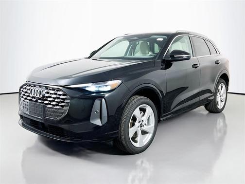 2025 Audi Q5 Premium Plus TFSI quattro S tronic