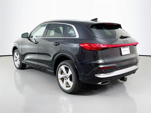 2025 Audi Q5 Premium Plus TFSI quattro S tronic