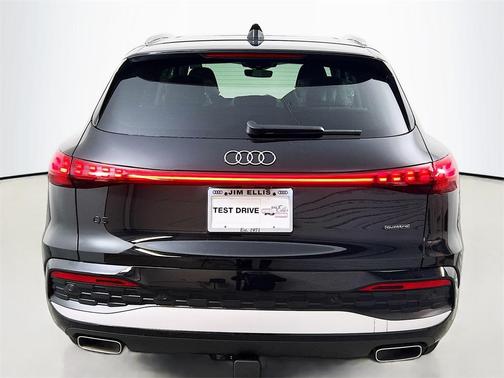 2025 Audi Q5 Premium Plus TFSI quattro S tronic