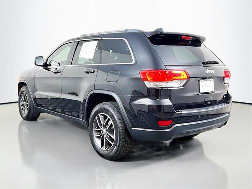 2018 Jeep Grand Cherokee Laredo E