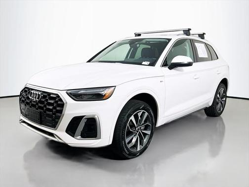 2024 Audi Q5 45 S line Premium Plus