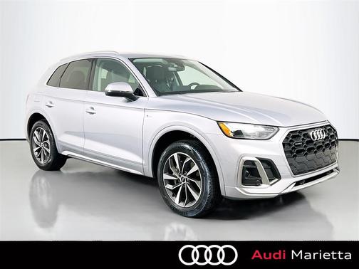 2023 Audi Q5 45 S line Premium Plus
